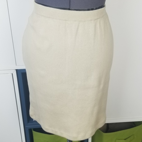 Ann Taylor Dresses & Skirts - Ann Taylor Beige Knit Skirt